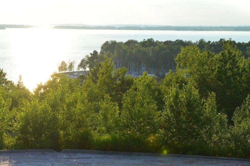 Terrace Suites Callander Eksteriør billede